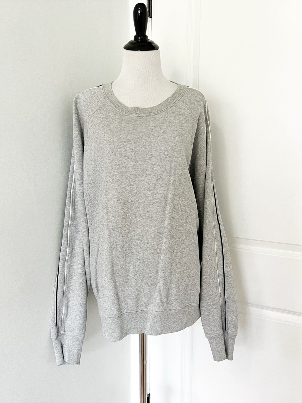 7 For All Mankind Gray Crewneck Sweatshirt with Black & White Piping Trim - L